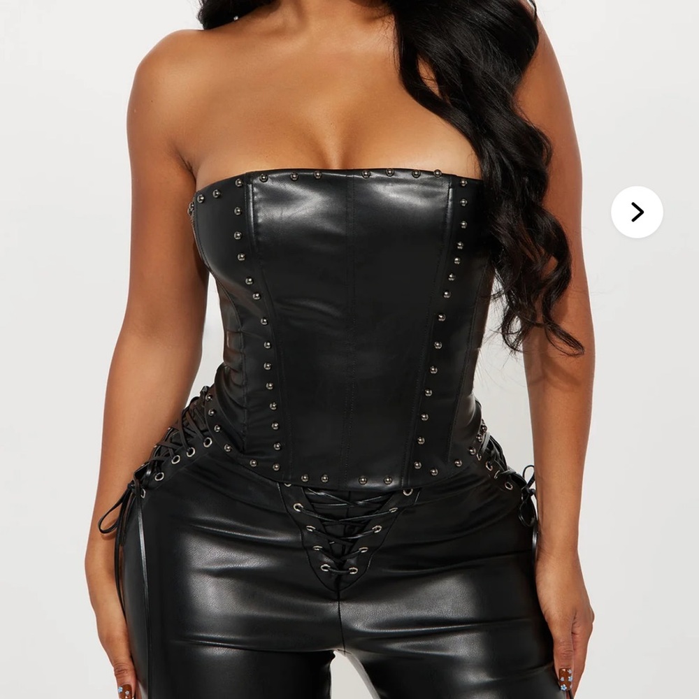 Fashion Nova Black Studded Strapless Top